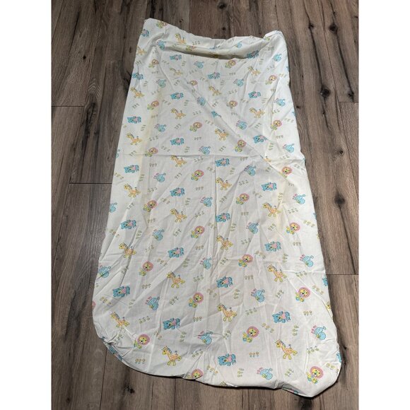 Vintage Baby Crib Sheet With Cute Animal Print Sheep Bears Lion Giraffes Flower - Picture 2 of 5